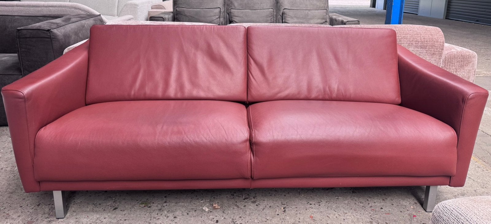 Design Bank Leer - Rood - 205 x 90cm, Ophalen, Gebruikt, Driepersoons, Rechte bank
