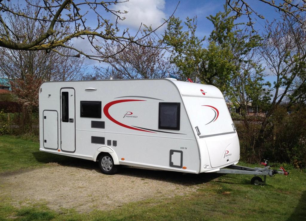 Burstner premio 485 TK limed Edition lichtgewicht, Caravans en Kamperen, Ophalen, Zo goed als nieuw
