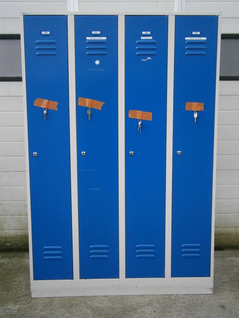 Lockerkasten lockers kluisjes garderobekasten, Ophalen, Gebruikt, -, Met plank(en)