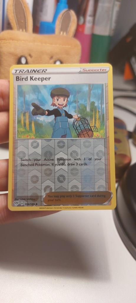 Pokémon TCG: Bird Keeper Supporter Kaart (Reverse Holo), Ophalen of Verzenden, Zo goed als nieuw, Losse kaart, Foil