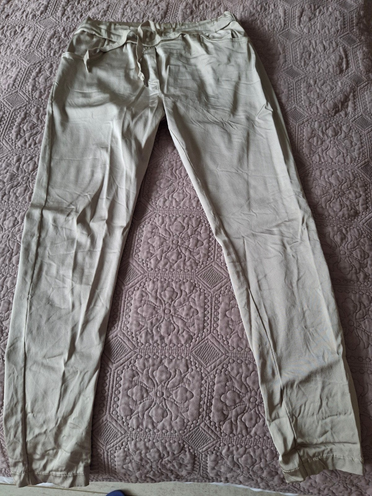 Nieuwe broek, Kleding | Dames, Broeken en Pantalons, Verzenden, Nieuw, Maat 42/44 (L), Lang