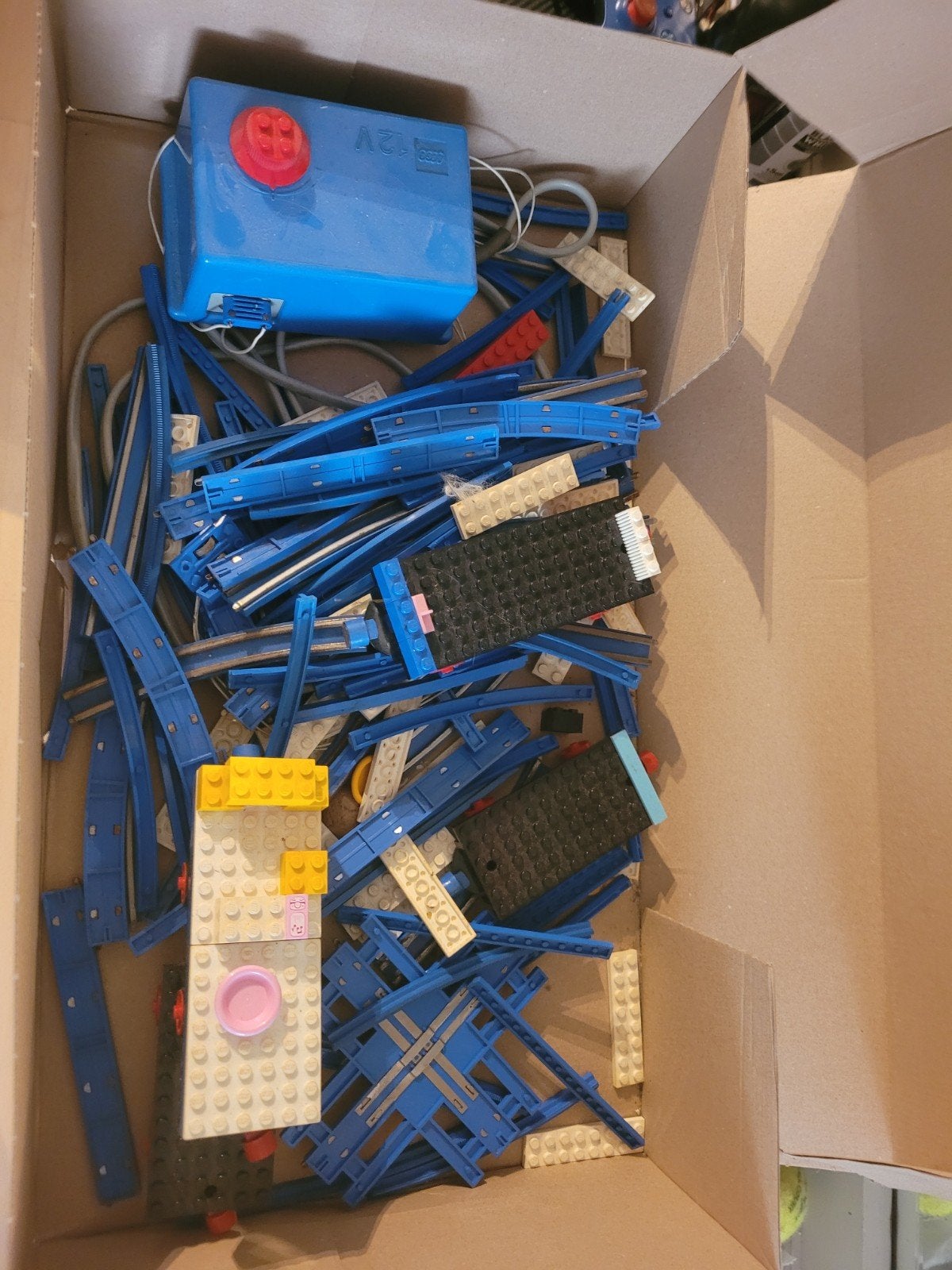 lego trein met rails, Kinderen en Baby's, Gebruikt, Lego, Ophalen of Verzenden, Inclusief accessoires