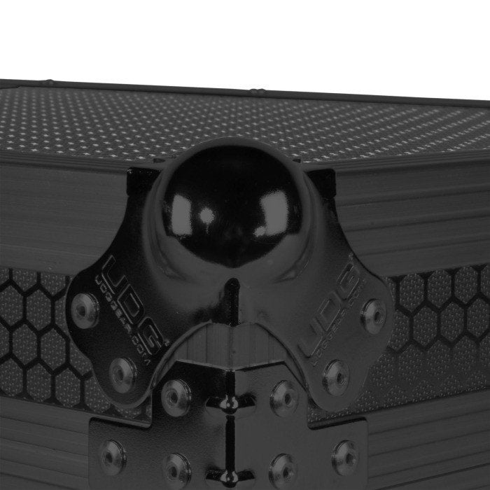 UDG Ultimate Flight Case Black Plus voor Pioneer DDJ-REV7, ., Nieuw, ., Flightcase