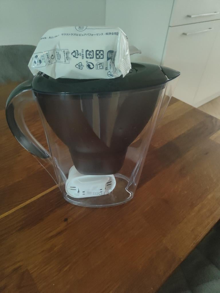 Brita waterkan met ongebruikt filter, Ophalen of Verzenden, Nieuw