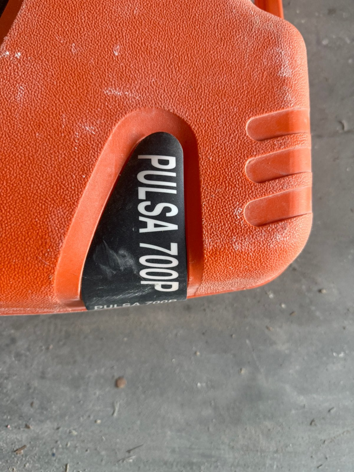 Spit schietpistool op gas, Ophalen, Gebruikt
