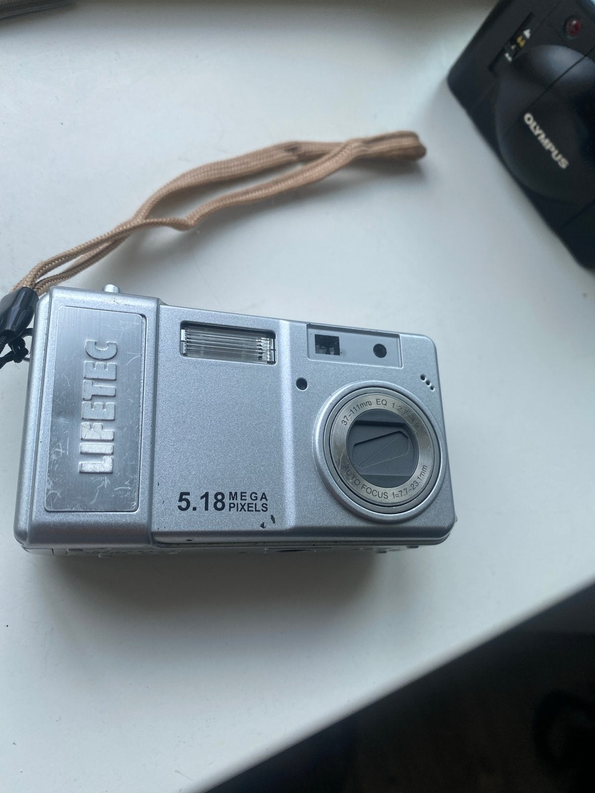 Lifetec Compactcamera 5.18 Megapixels - Zilver, Ingebouwde flitser, Gebruikt, Ophalen of Verzenden, Compactcamera