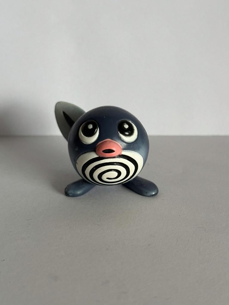 Tomy Pokemon figuurtje Poliwag, Ophalen of Verzenden, Zo goed als nieuw