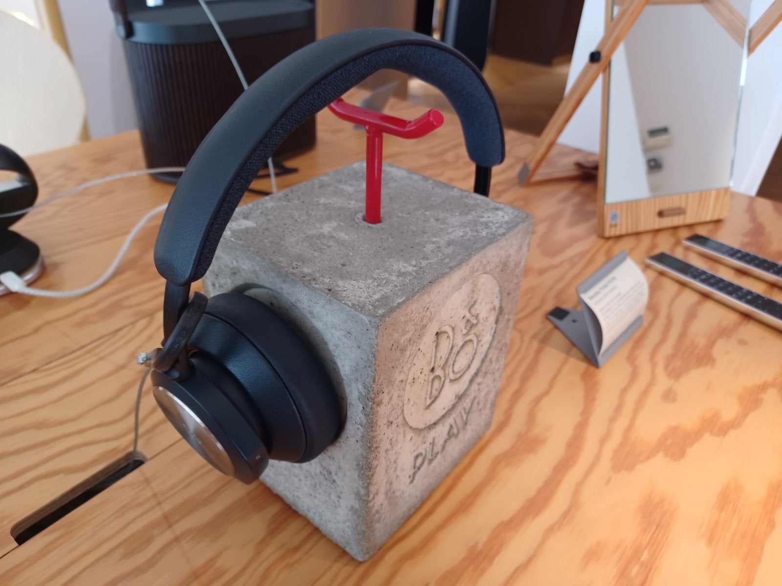 Foto 3 van B&O Beoplay Portal PC/PS Gaming Headset - Zwart