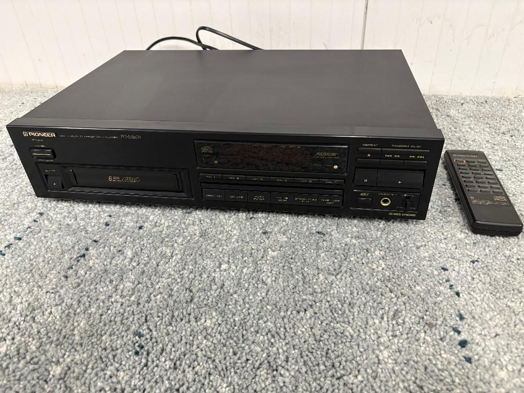 Pioneer CD-speler + remote jaren 90, Ophalen of Verzenden, Gebruikt, Pioneer
