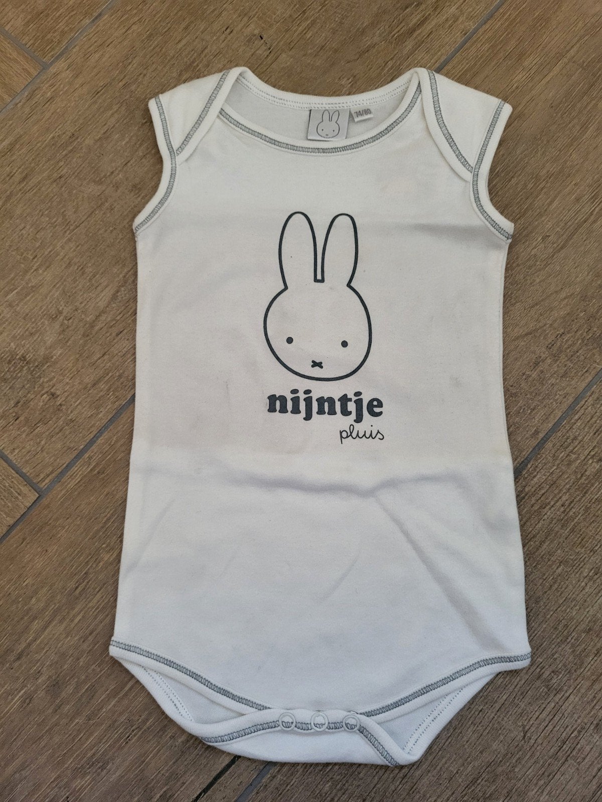 Nijntje rompertje mouwloos maat 74/80, Nacht- of Onderkleding, Jongetje of Meisje, Ophalen of Verzenden, Nieuw