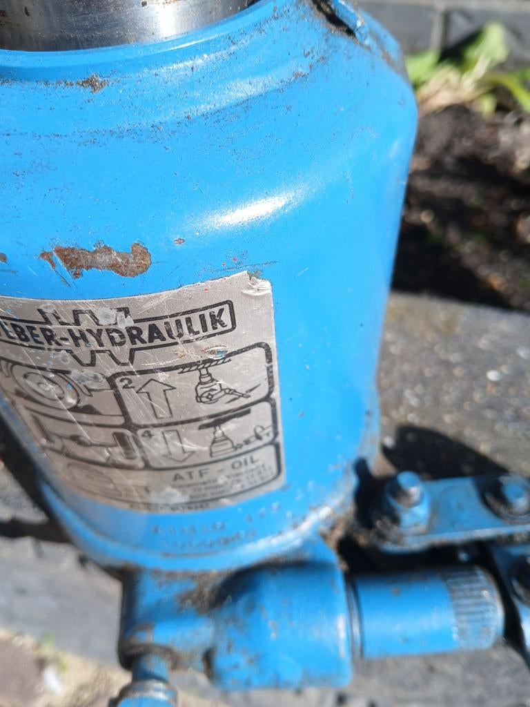 Weber Potkrik 10.000 kg voor Vrachtwagens, Ophalen of Verzenden