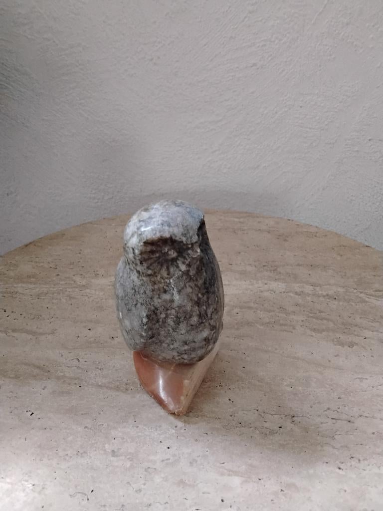 Natuur steen beeldje uil   hoogte 11 cm, Verzamelen, Beelden en Beeldjes, Ophalen