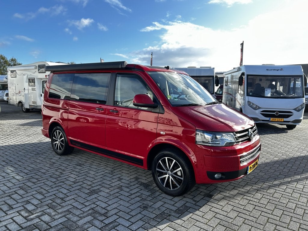 Volkswagen T5 GP California 180pk/DSG/Euro-5/Trekhaak/2013, Automaat, Buscamper of Camperbus, Volkswagen, Bedrijf