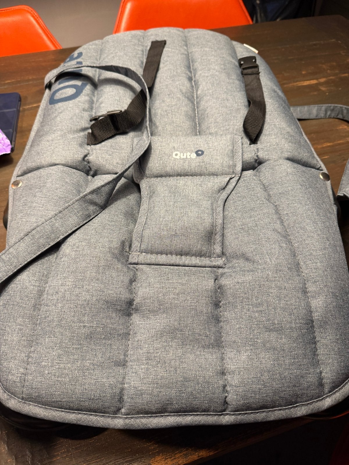 Nieuwe Qute baby wipstoel met gordels, Kinderen en Baby's, Wipstoeltjes, Overige merken, Nieuw, Wipstoel, Ophalen of Verzenden