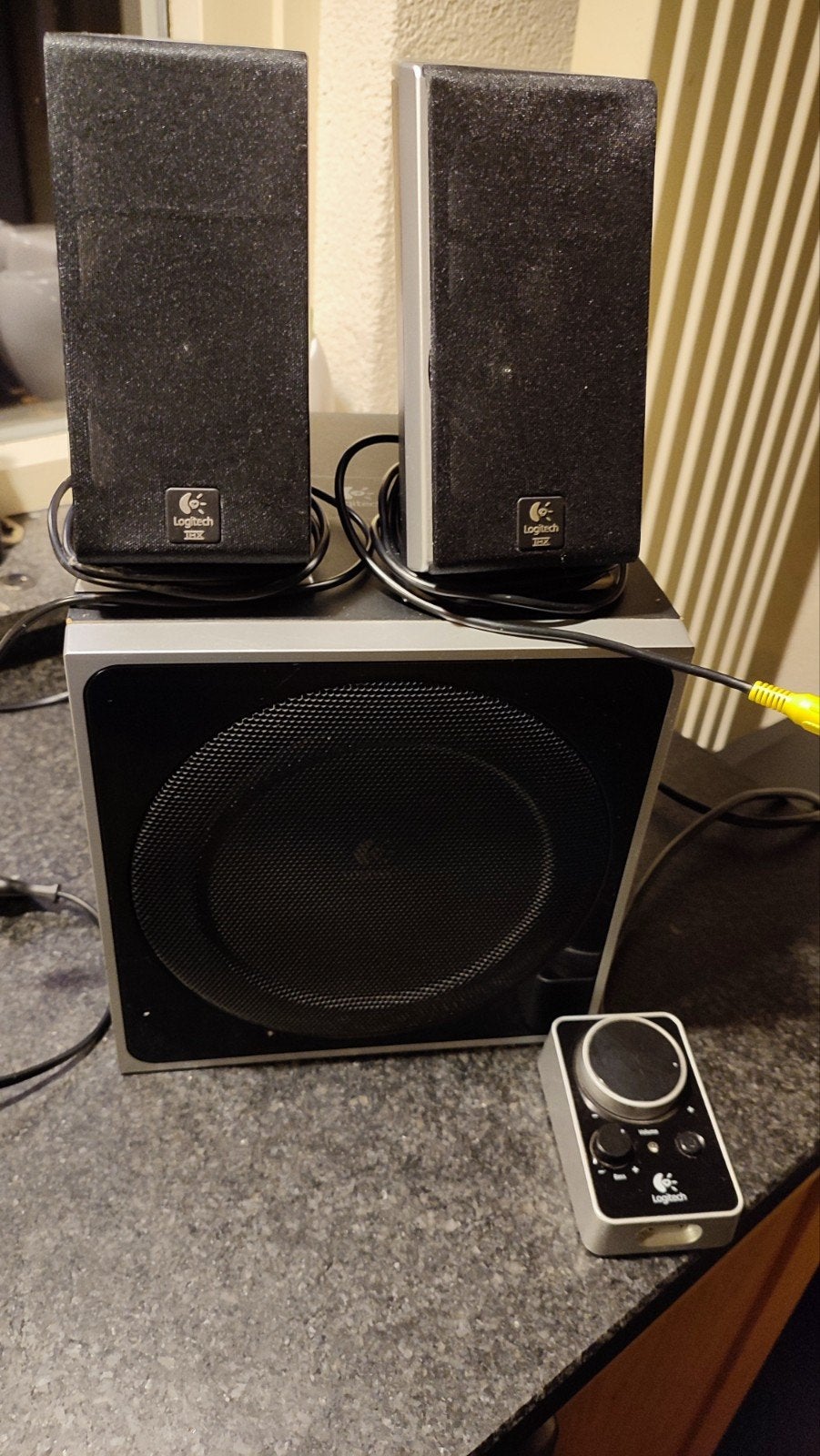 Logitech Z4 2.1 Luidsprekerset - Goede Staat, Ophalen, Gebruikt, Audiokanaal 2.1, Logitech