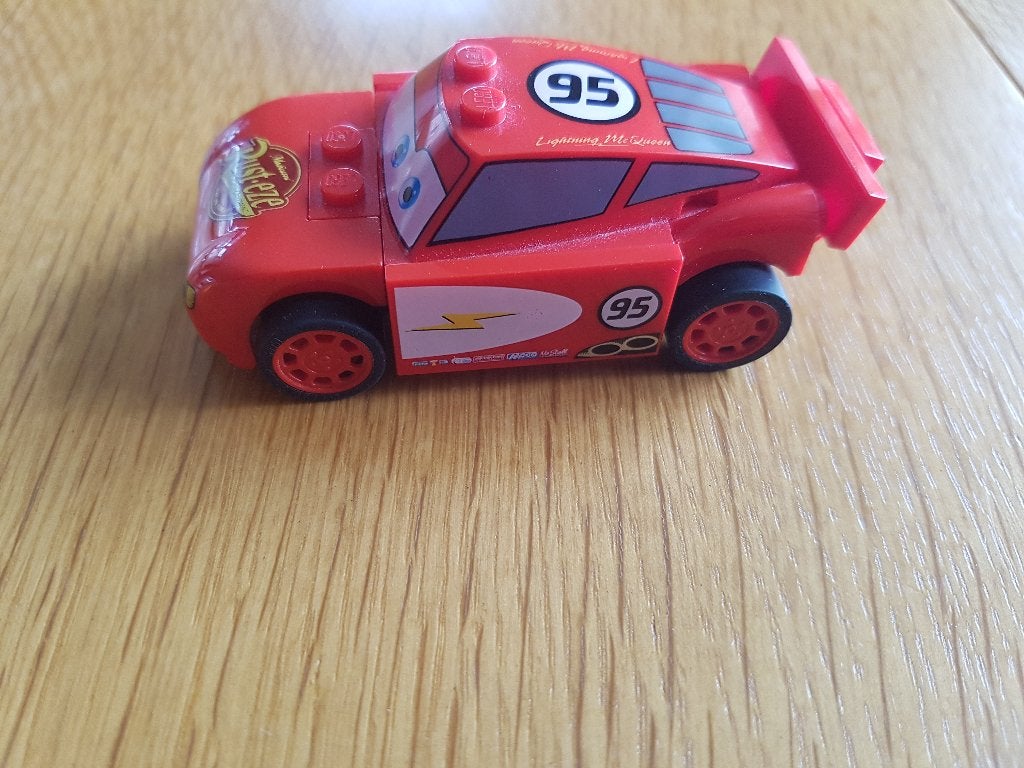 Lego Nr. 8200 Cars 2 Radiator Springs Bliksem McQueen, Inclusief instructies, Lego, Ophalen of Verzenden, Zo goed als nieuw
