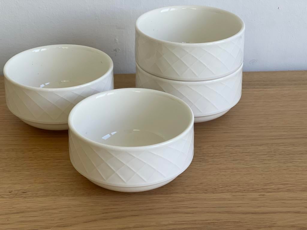 Villeroy & Boch - Bella - stapelbare schaaltjes (4 stuks), Ophalen of Verzenden, Overige stijlen, Porselein, Schaal of Schalen