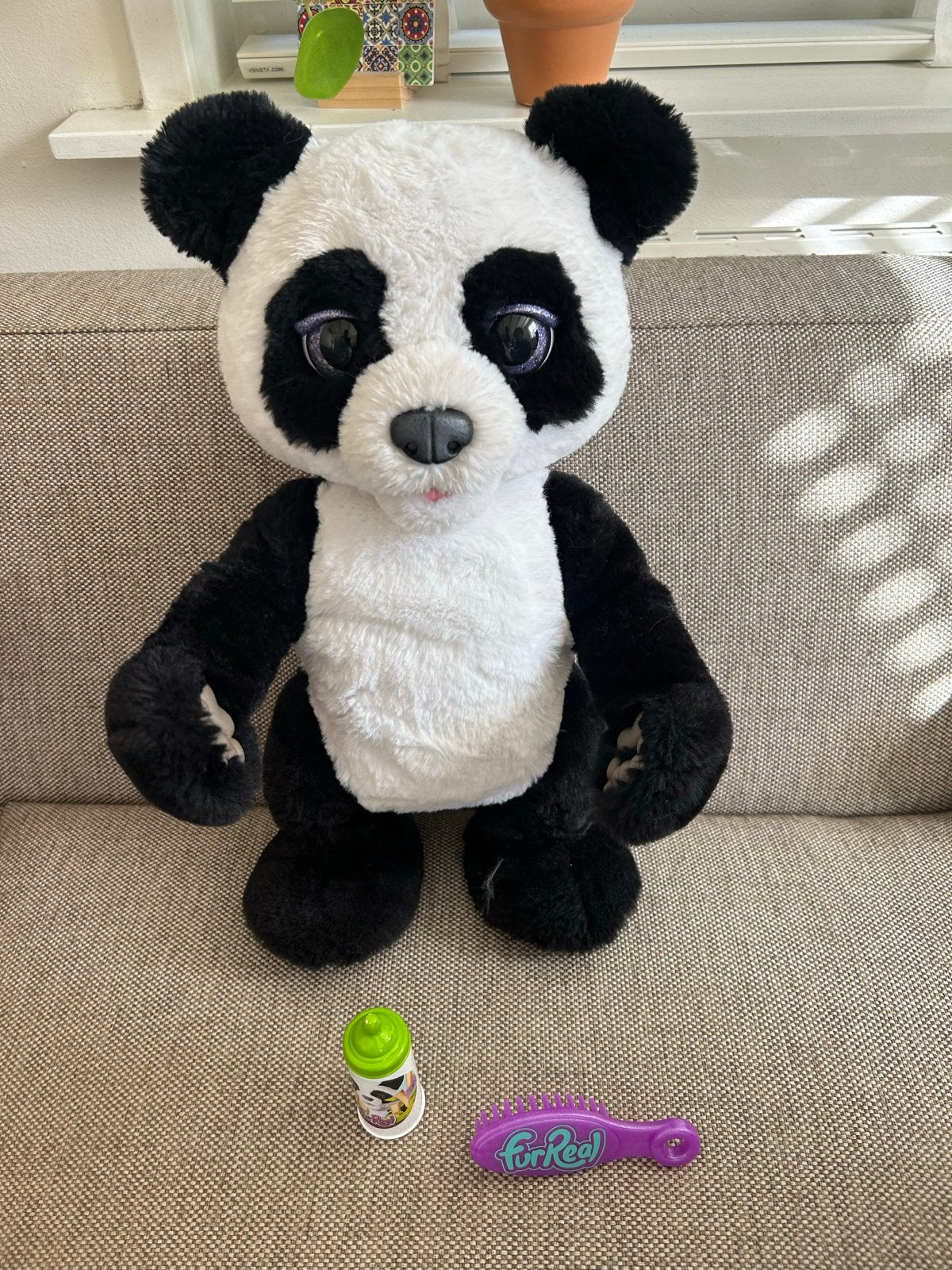FurReal Friends Panda Plum de nieuwschierige panda, Kinderen en Baby's, Overige merken, Overige karakters, Beer, Zwart