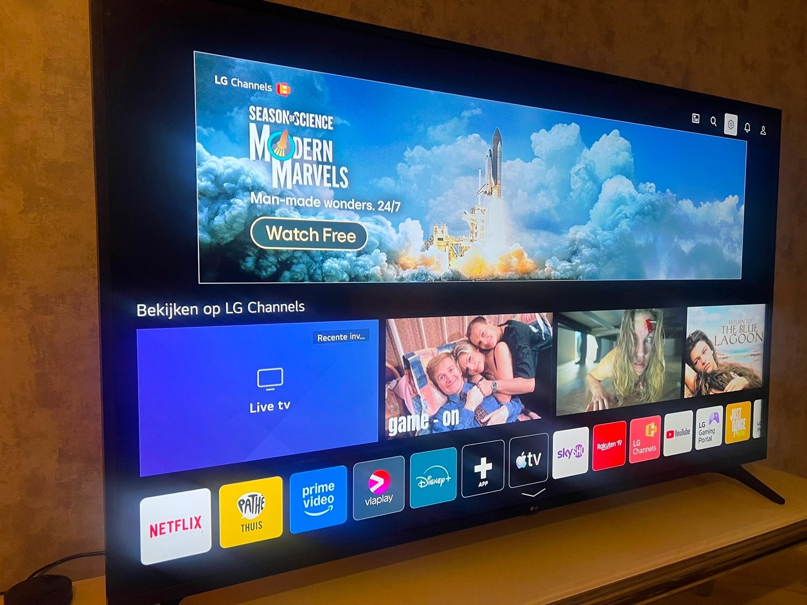 LG 65 inch 4k Smart TV, Audio, Tv en Foto, Televisies, Ophalen of Verzenden, Zo goed als nieuw, 100 Hz, 100 cm of meer