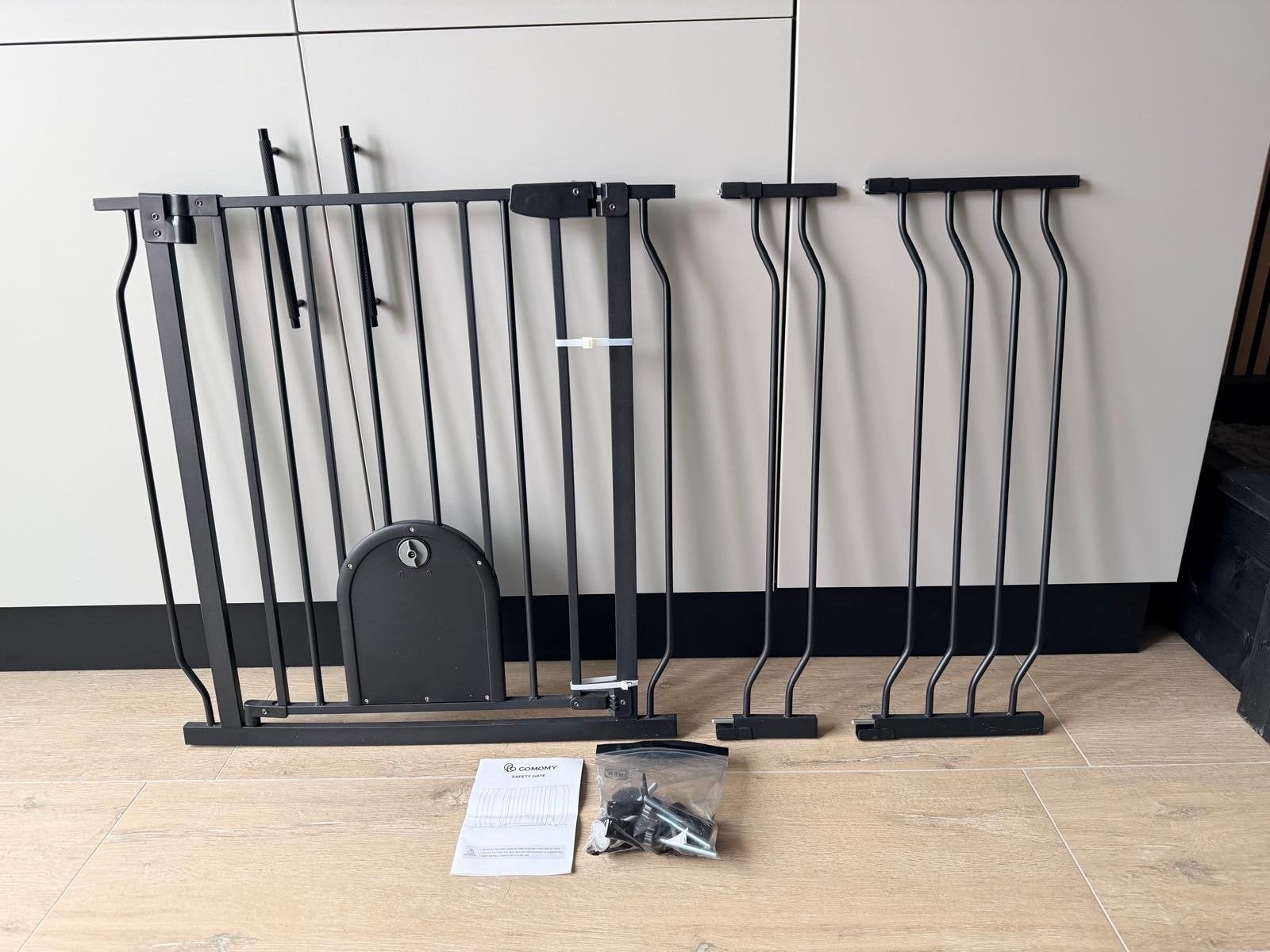 Comomy Veiligheidshekje - Zwart, uitschuifbaar, 100 tot 115 cm, Ophalen of Verzenden, Zo goed als nieuw, Klemhekje