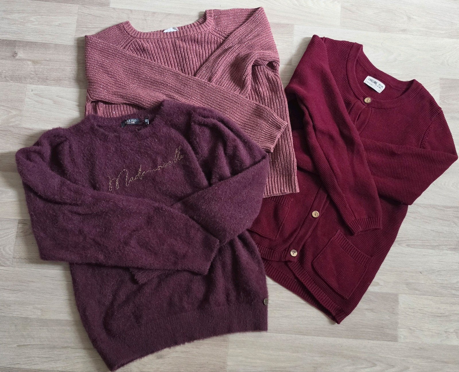setje van drie aubergine / oud roze herfst knits meisje 140, Ophalen of Verzenden, Meisje