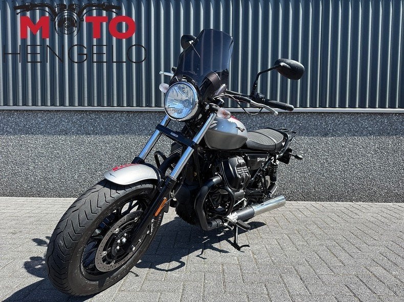 Moto Guzzi V9 BOBBER (bj 2017), PIAGGIO VESPA B.V., Bedrijf, Info@piaggiogroup.com, Minervum 7272
4817 ZM  BREDA, NL
