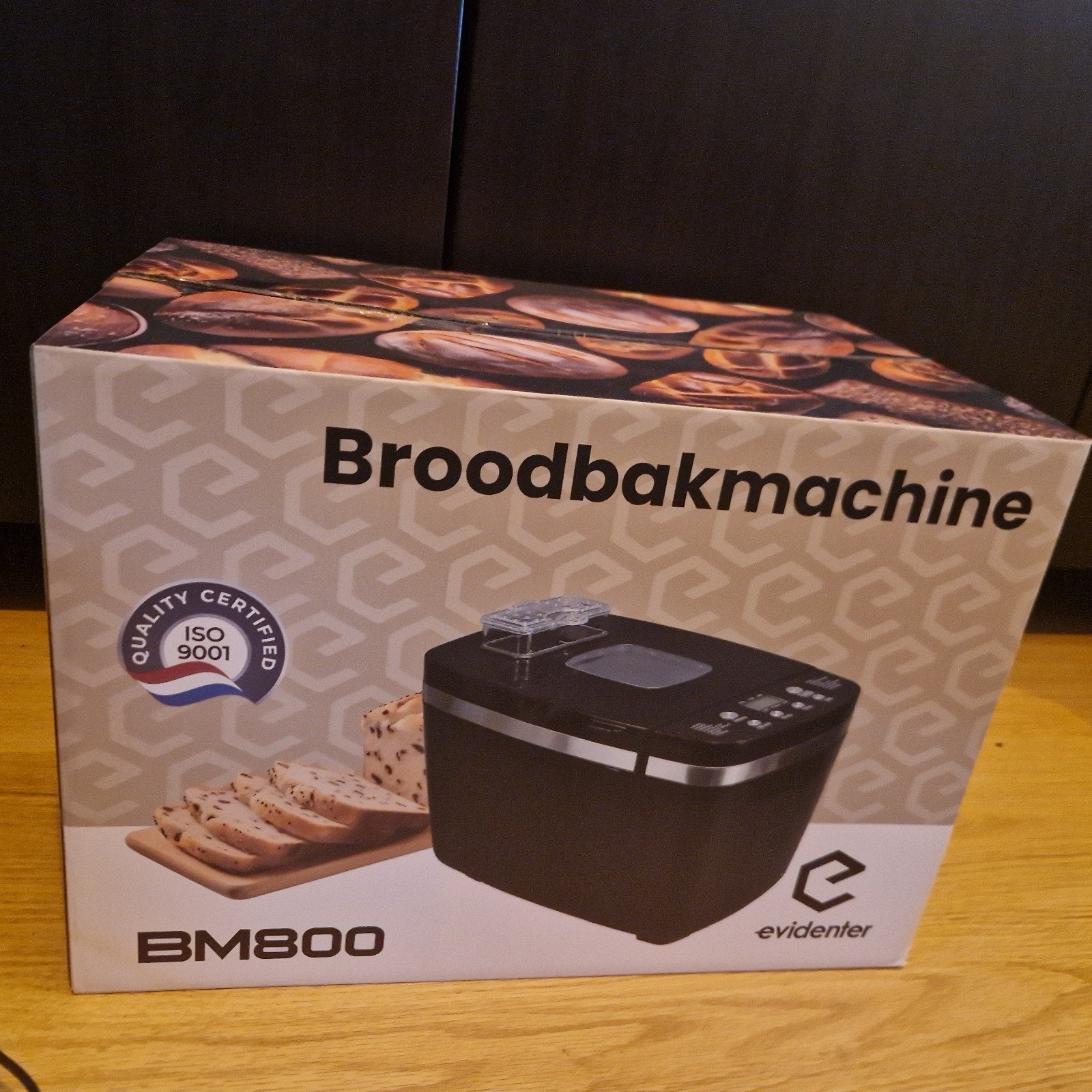 Broodbakmachine nieuw in doos - Evidenter BM800, Witgoed en Apparatuur, Broodbakmachines, Ophalen of Verzenden, Nieuw