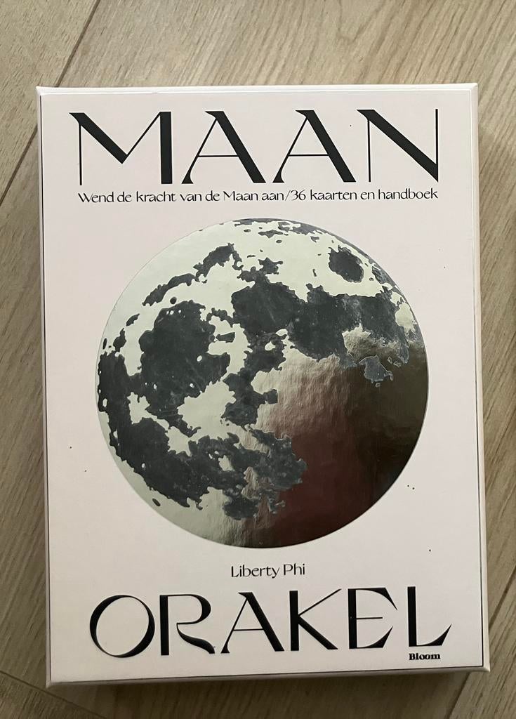 Maan Orakel - Liberty Phi, Boeken, Ophalen of Verzenden, Zo goed als nieuw, Tarot of Kaarten leggen, Overige typen