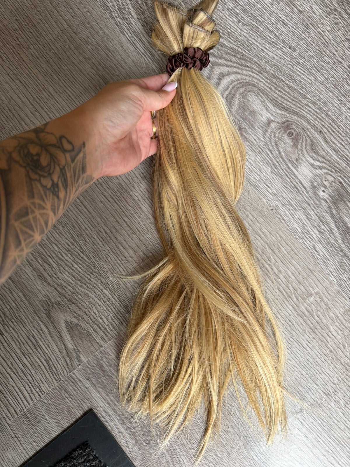 120g b gorgeous weft extensions, Sieraden, Tassen en Uiterlijk, Uiterlijk | Haarverzorging, Ophalen of Verzenden, Zo goed als nieuw