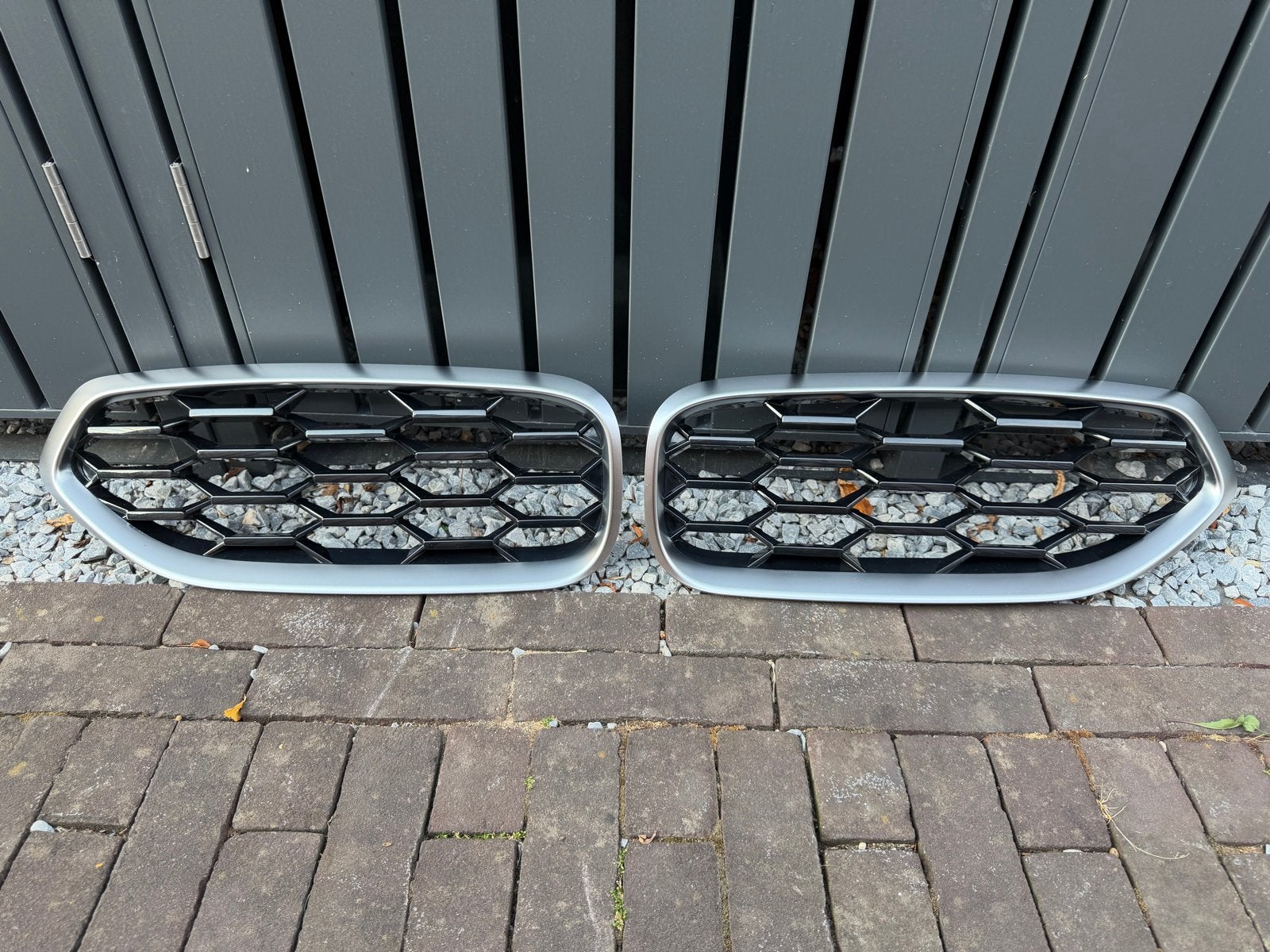 Originele BMW Z4 G29 LCI grille / nieren OEM links + rechts, Auto-onderdelen, Carrosserie en Plaatwerk, Ophalen, Gebruikt, Voor