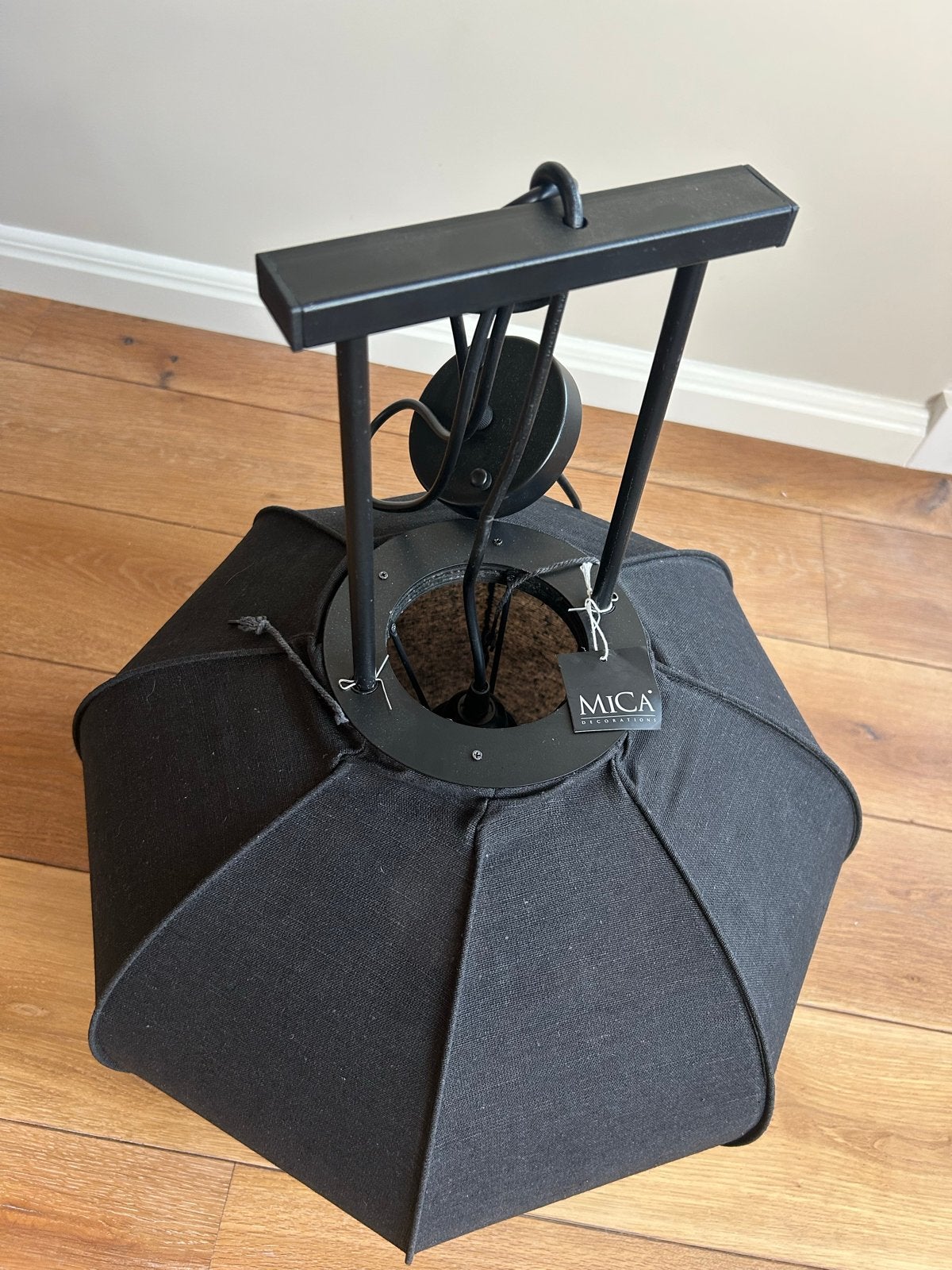 MICA Decorations Zwarte Hanglamp - nieuw, Ophalen, Nieuw, Metaal, E27 (groot)