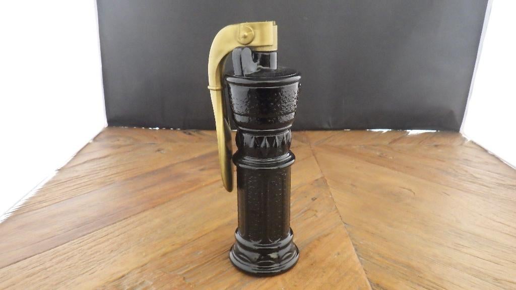 vintage Avon parfumfles in de een waterpomp, Verzamelen, Ophalen of Verzenden, Huis en Inrichting