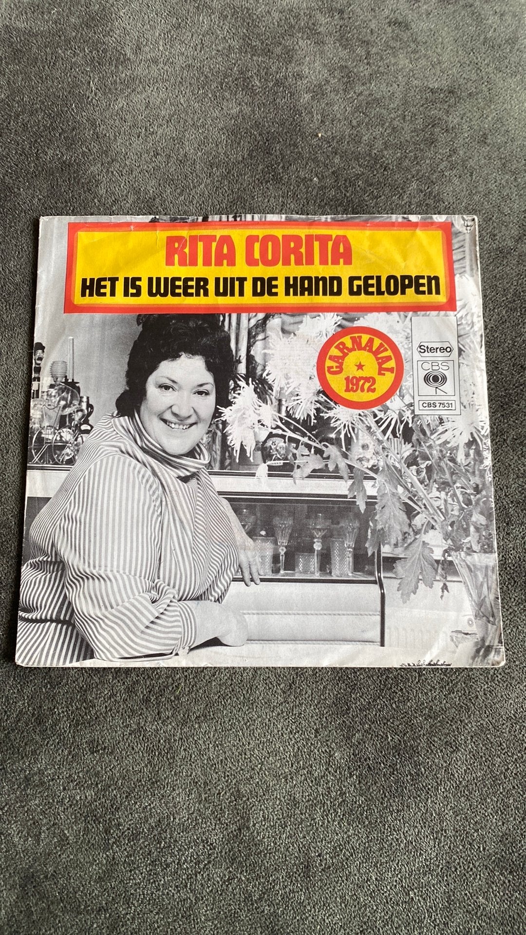 Vinyl single Rita Corita - Het is weer uit de hand gelopen, Cd's en Dvd's, Vinyl Singles, Ophalen of Verzenden, Zo goed als nieuw