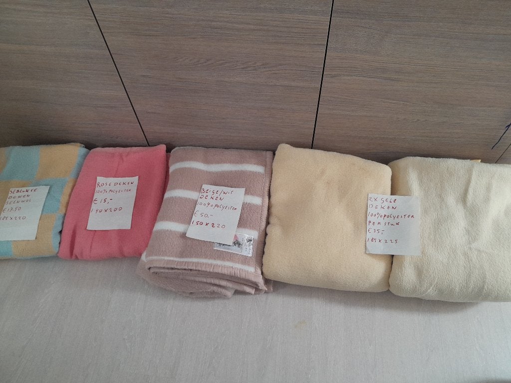 14 dekens / spreien een- en tweepersoons, Huis en Inrichting, Overige kleuren, Overige maten, Ophalen of Verzenden, Deken of Dekbed