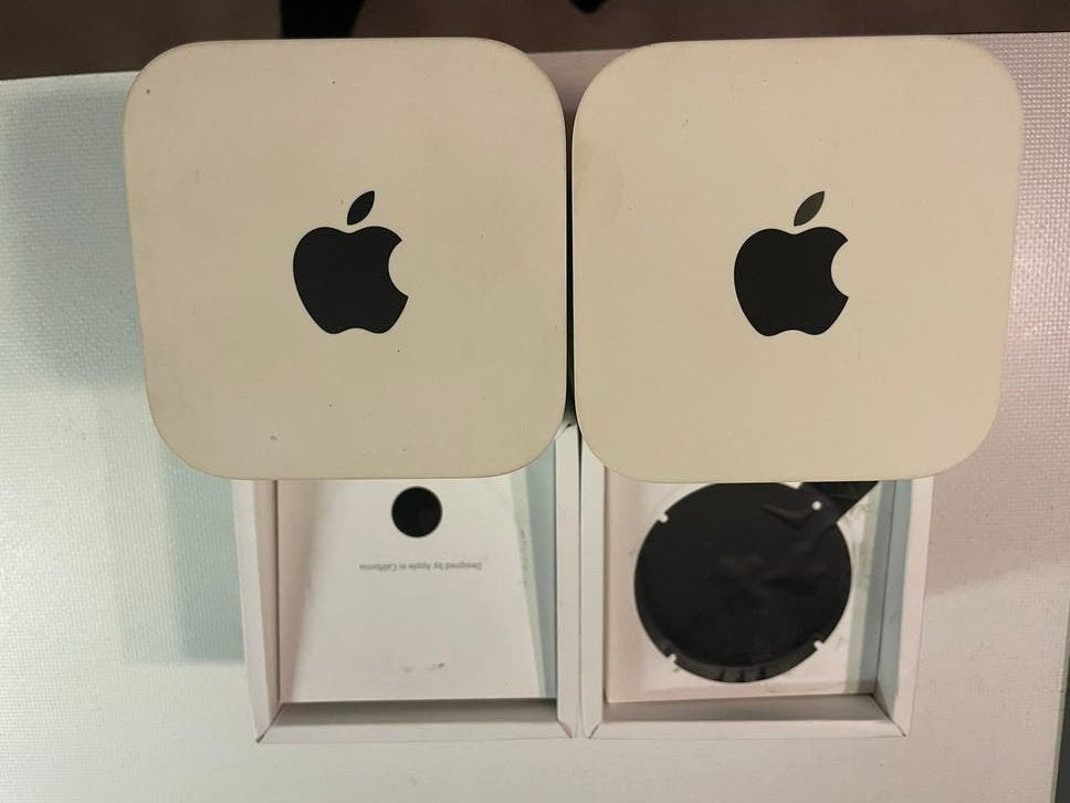 A1470 AirPort Time Capsule 2TB & Extreme A1521, Computers en Software, Routers en Modems, Gebruikt, Router, Ophalen