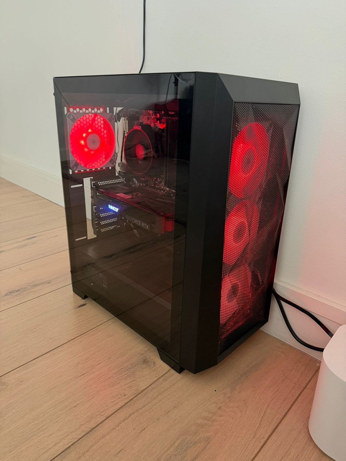 Gaming PC: AMD Ryzen 5 5600G, RTX 3060, 16GB RAM, 1.4TB SSD, Ophalen, Zo goed als nieuw, Gaming, SSD