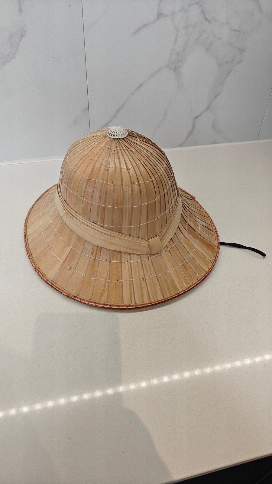 Traditionele Aziatische bamboe hoed, Hoed, Zo goed als nieuw, Geen, One size fits all