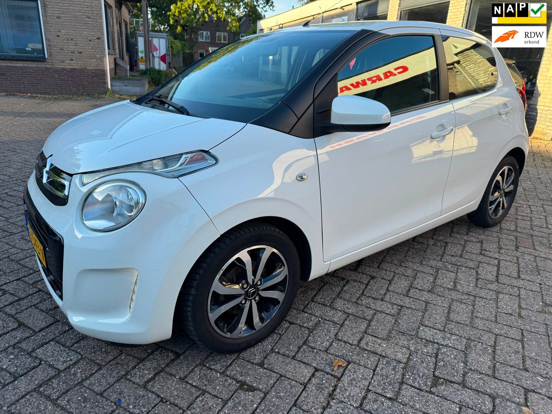 Citroen C1 1.0 e-VTi Shine AIRCO,LEDORG 104270 KM.NAP.O.HBOE, Voorwielaandrijving, Gebruikt, Euro 6, 4 stoelen