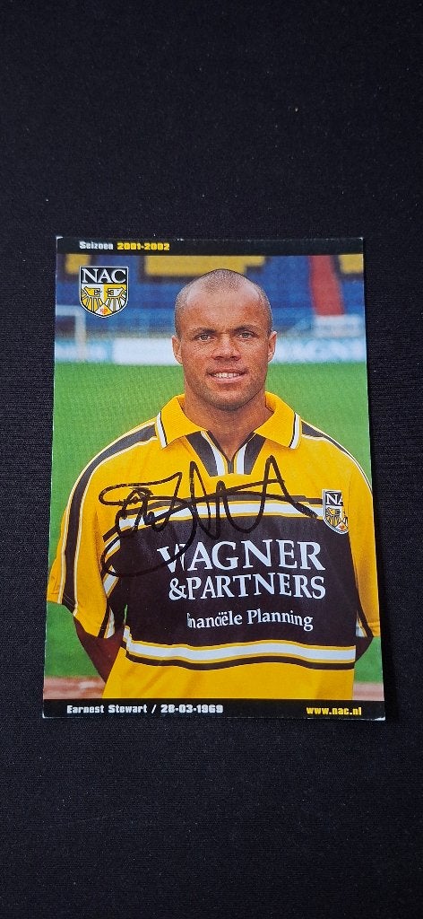 Spelerskaart met handtekening; Earnest Stewart # NAC PSV, Ophalen of Verzenden, Nieuw, NAC Breda, Spelerskaart