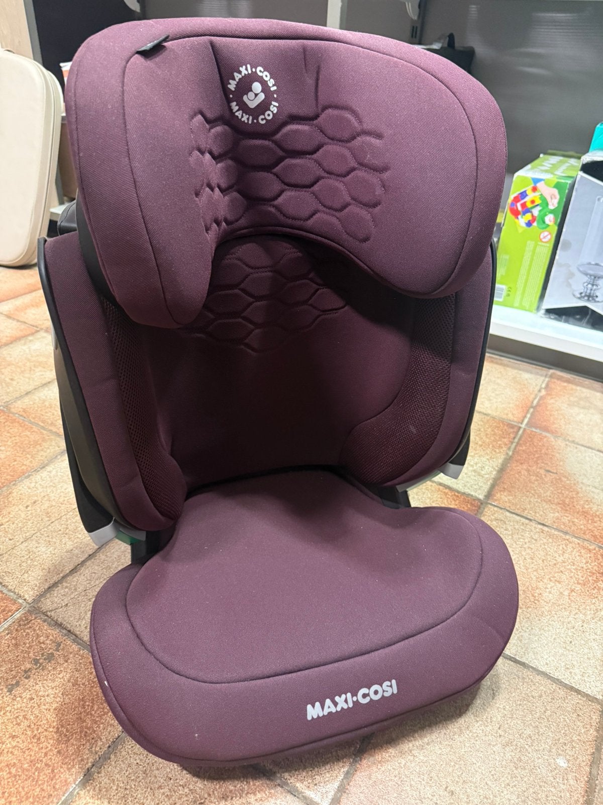Nieuw autostoel rood, Overige merken, Autogordel, 15 t/m 36 kg, Ophalen of Verzenden