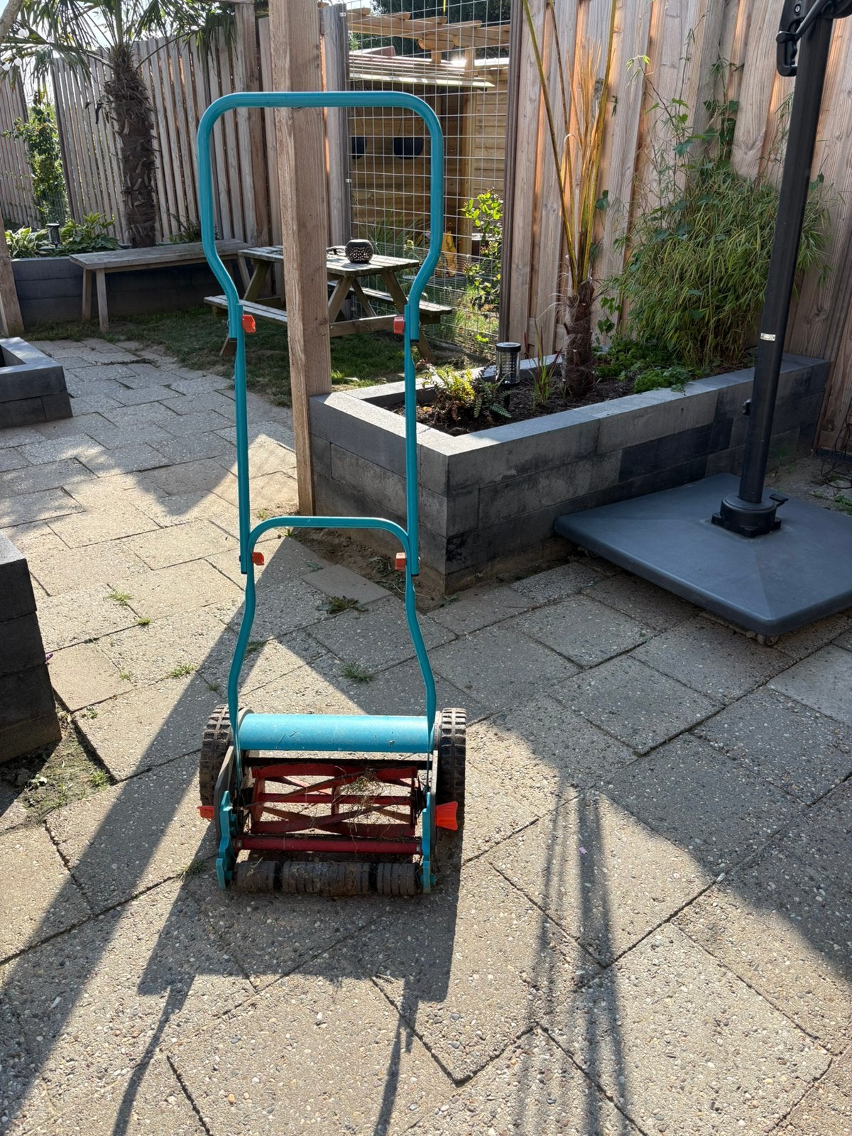 Gardena duw maaier, Tuin en Terras, Grasmaaiers, Kooimesmaaier, Ophalen, Zo goed als nieuw