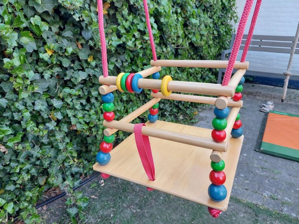 Houten babyschommel met kralen - In goede staat, Ophalen, Gebruikt, Schommel