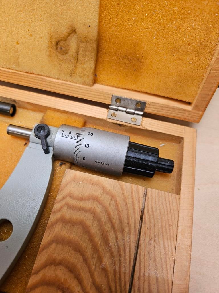 Micrometer 200-225mm in houten kist - Feinmesszeugfabrik, Gebruikt, Niet gespecificeerd, voormalig DDR, Feinmesszeugfabrik Suhl