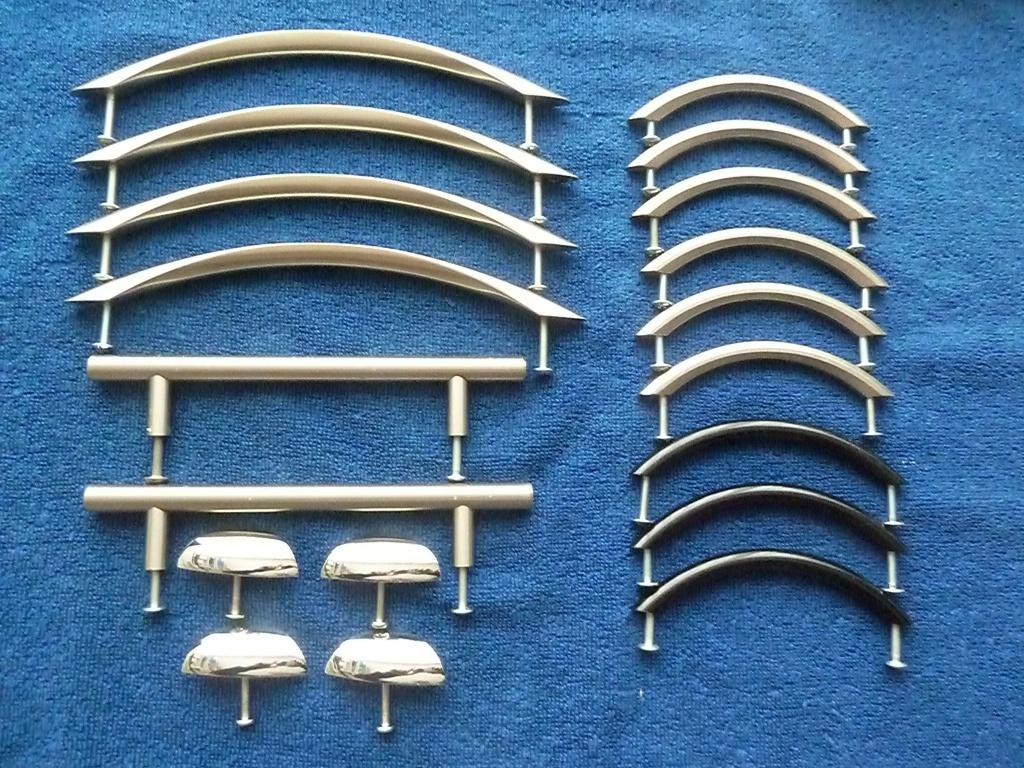 Handgrepen diverse maten, Minder dan 50 cm, Zwart, Ophalen of Verzenden, Minder dan 25 cm