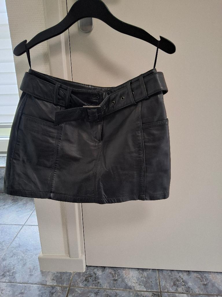 Leren rok, Kleding | Dames, Rokken, Maat 38/40 (M), Vero Moda, Zwart, Ophalen of Verzenden