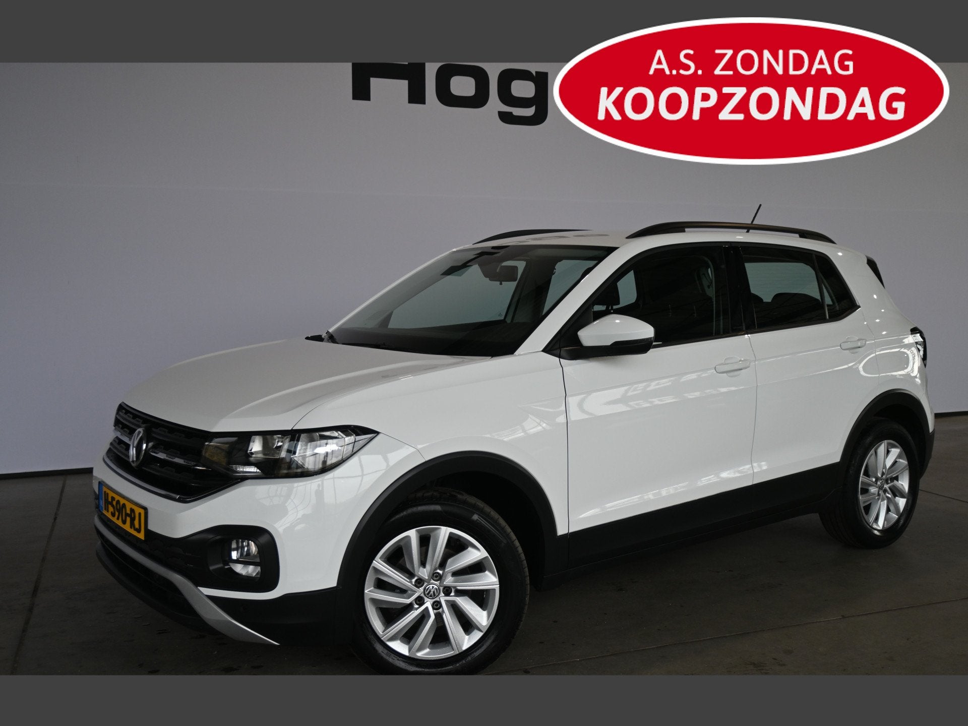 Volkswagen T-Cross 1.0 TSI Life Clima Cruise Control Navigat, Auto's, Voorwielaandrijving, Met garantie (alle), 620 kg, Origineel Nederlands