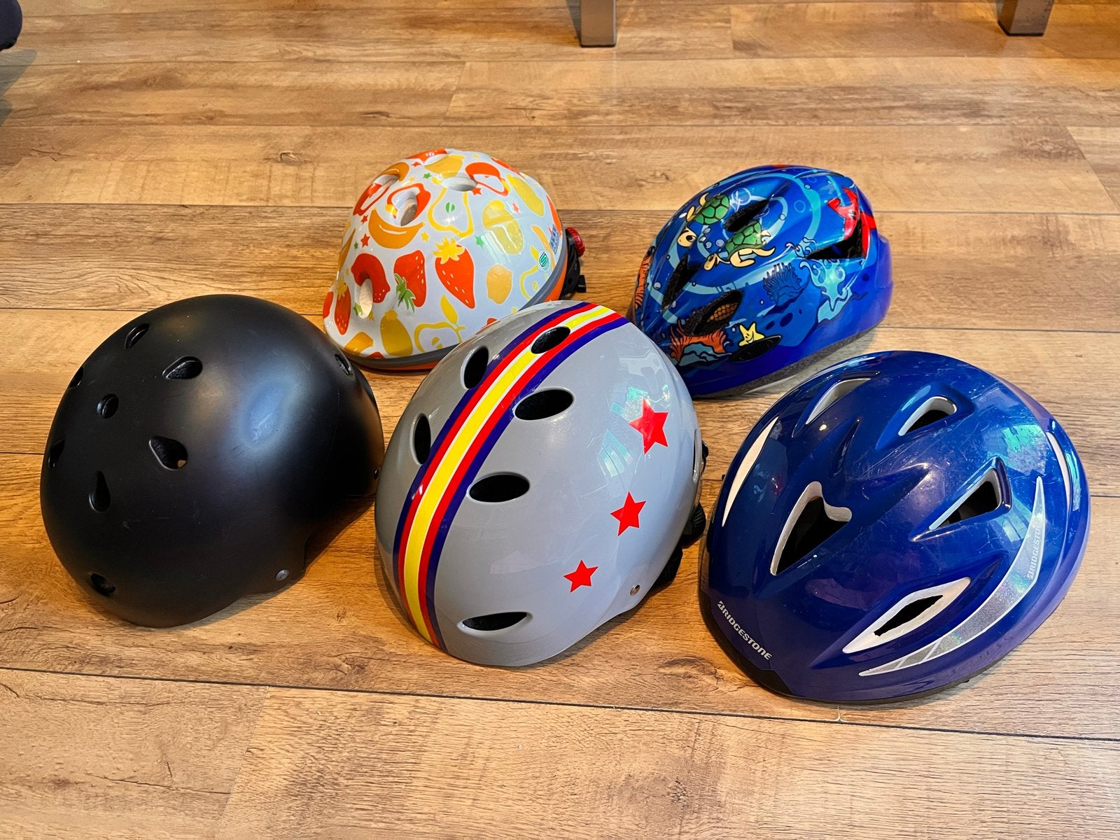 Diverse kinderfietshelmen - set van 5, Ophalen of Verzenden, Gebruikt, Overige maten, Jongen of Meisje