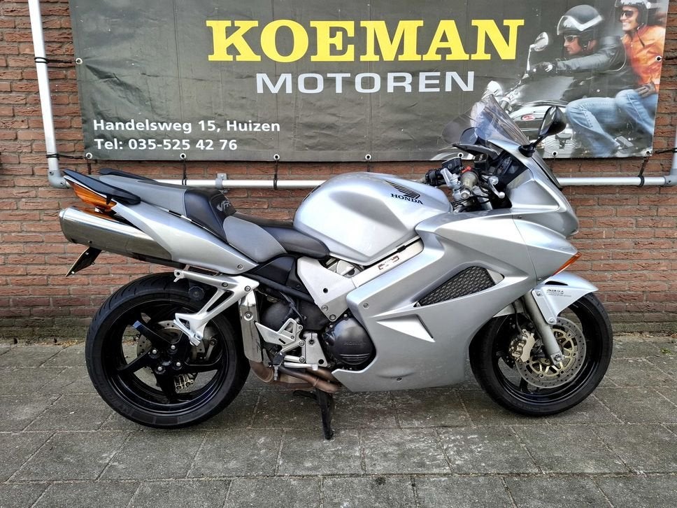HONDA VFR 800 FI VTEC (2002) VFR800 Top VFR800F, Motoren, 782 cc, HONDA, 4 cilinders, Motorrijbewijs A