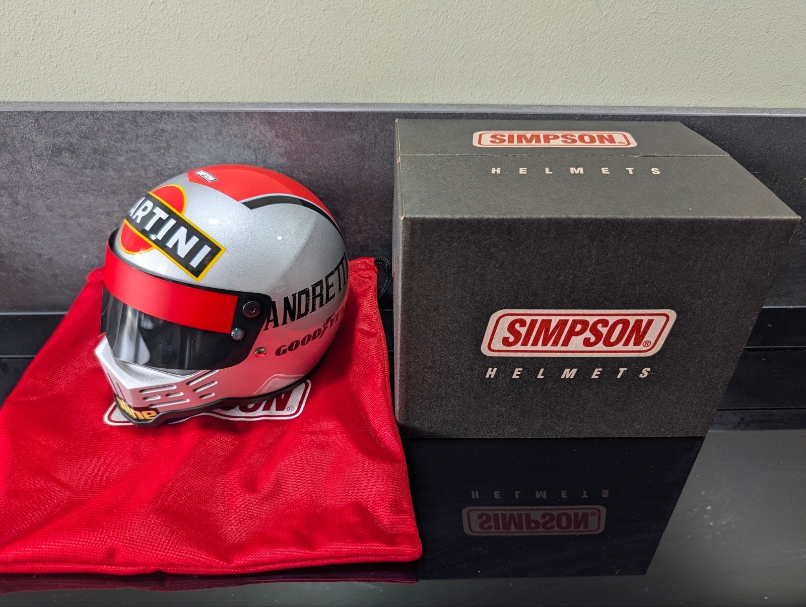 Mario Andretti 1979 - Simpson Bandit helm 1:2, Verzamelen, Ophalen of Verzenden, Nieuw