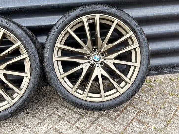 Foto 9 van 22” Orig Bmw Styl 742M G05 X5 X6 G06 velgen banden